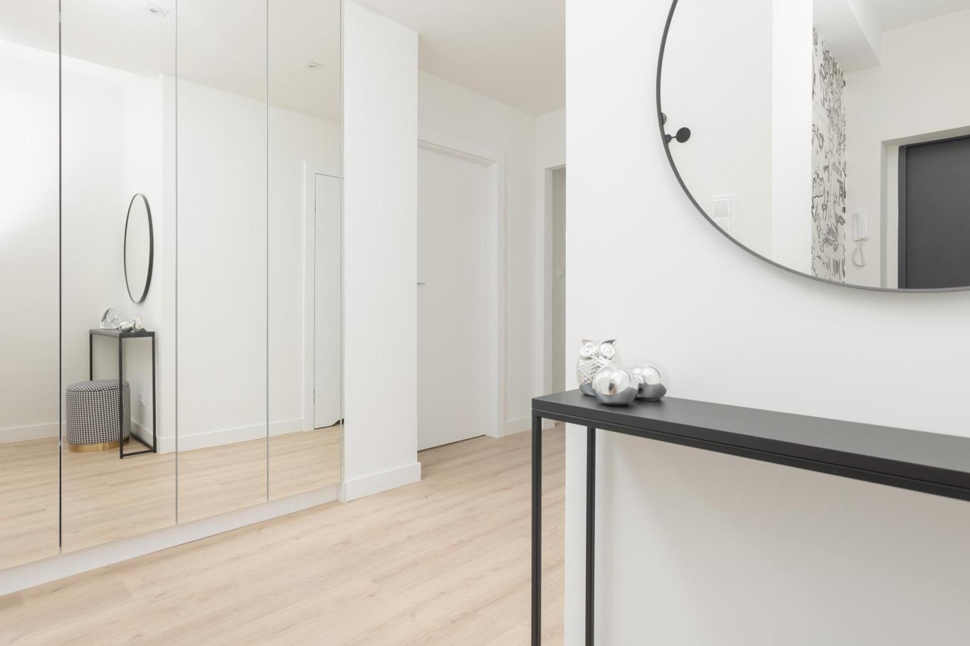 Amazing Spacious Apartments In Warsaw City Center By Noclegi Renters ภายนอก รูปภาพ